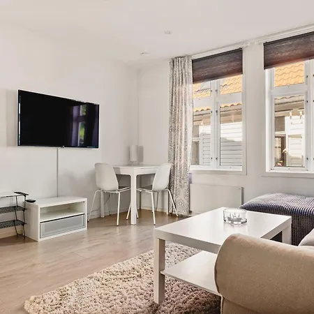 Apartment Dinbnb I Live In A Postcard From 1899 I 500m To Fish Market
